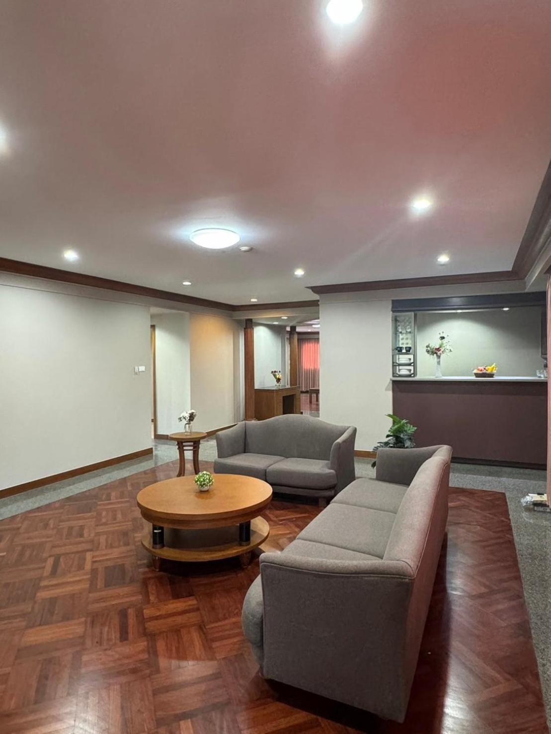 United Tower Thonglor By Aspira Apartman Bangkok Kültér fotó