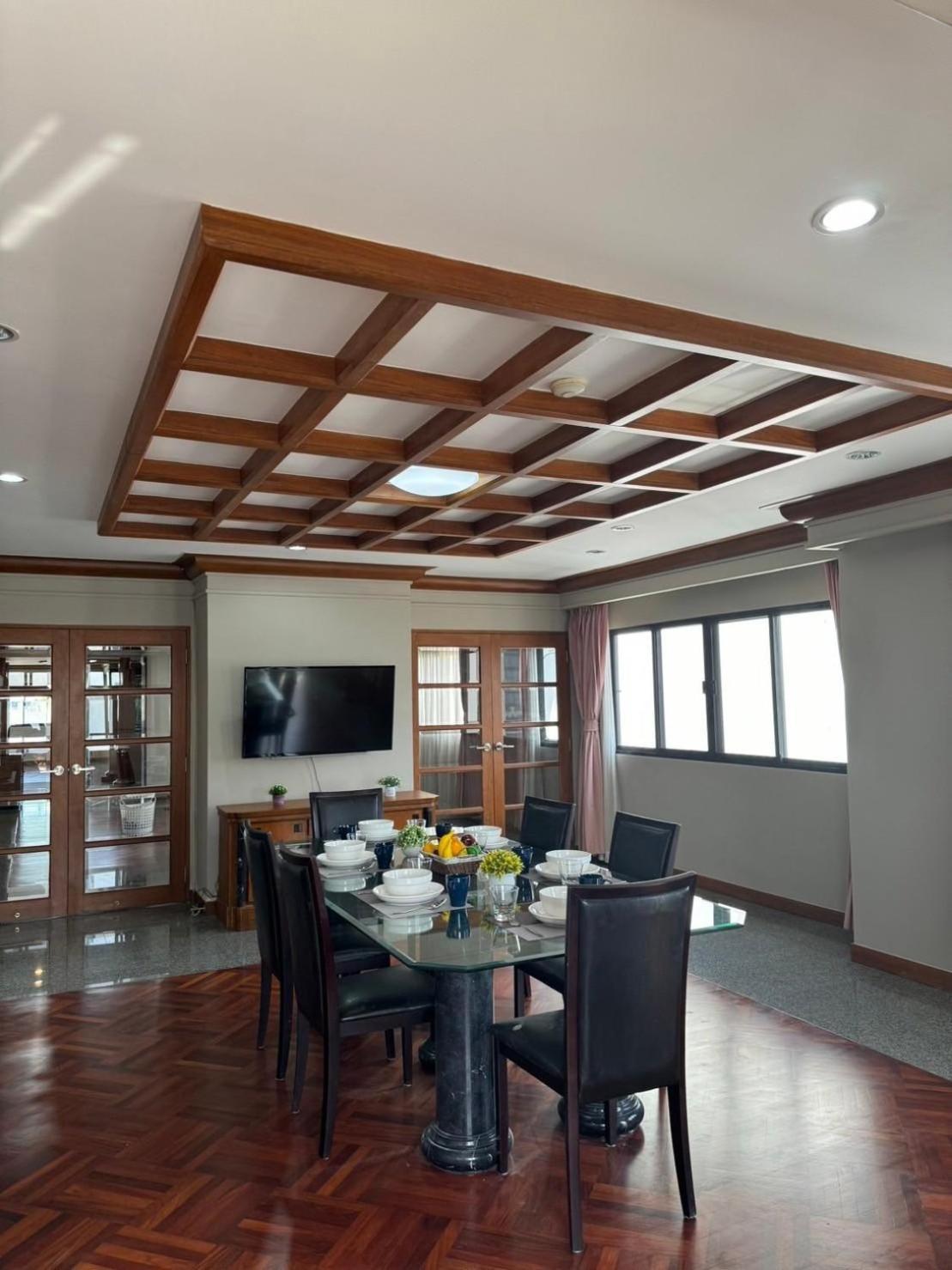 United Tower Thonglor By Aspira Apartman Bangkok Kültér fotó