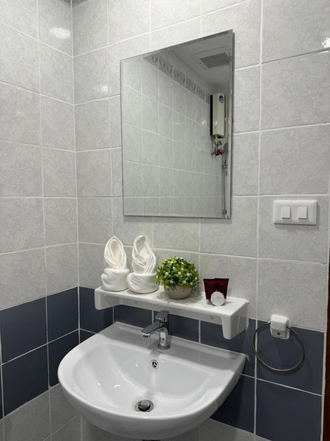 United Tower Thonglor By Aspira Apartman Bangkok Kültér fotó