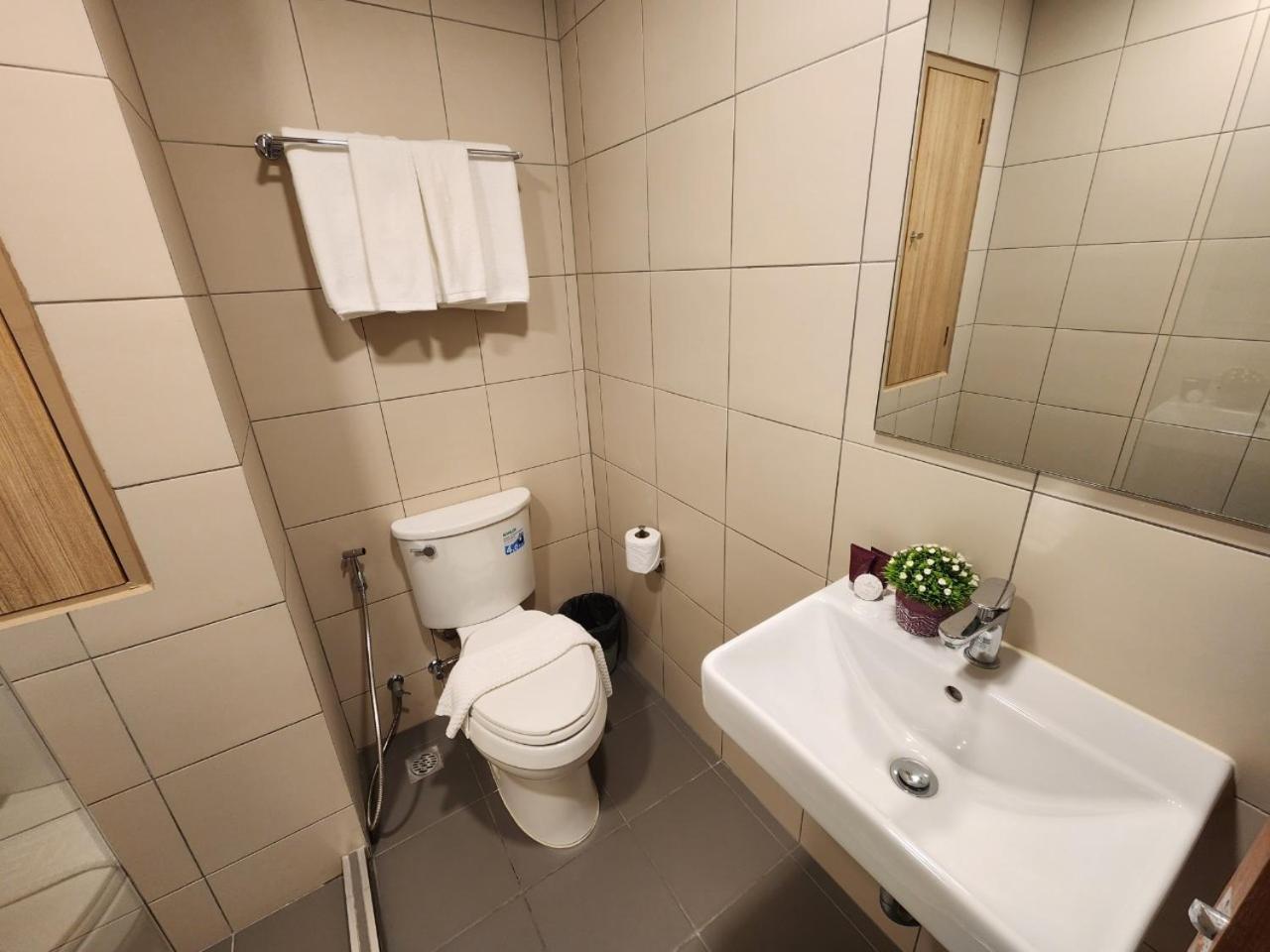 United Tower Thonglor By Aspira Apartman Bangkok Kültér fotó